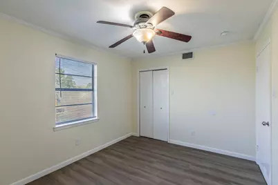 1214 Baylor Avenue #205, Waco, TX 76706 - Photo 11