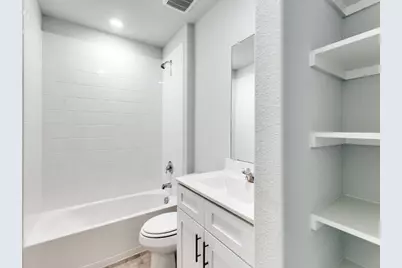 548 Bronze Circle W, Springtown, TX 76082 - Photo 9