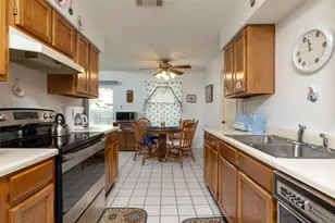 1309 Mercedes St, Benbrook, TX 76126 - Photo 19
