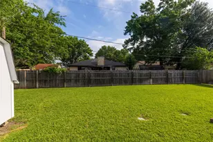 1309 Mercedes St, Benbrook, TX 76126 - Photo 37