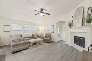 2404 Evening Song Dr, Little Elm, TX 75068 - Photo 3