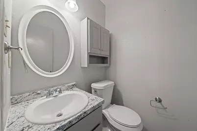 1108 N Elm Street #6, Denton, TX 76201 - Photo 13