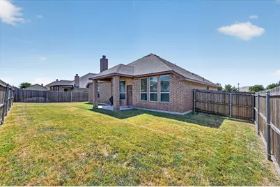 1107 Fairhaven Drive, Glenn Heights, TX 75154 - Photo 31
