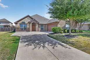 1107 Fairhaven Dr, Glenn Heights, TX 75154 - Photo 1