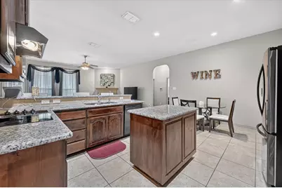 1107 Fairhaven Drive, Glenn Heights, TX 75154 - Photo 11