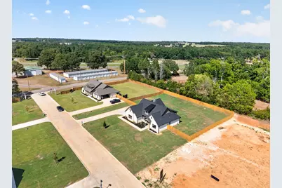 305 Grace Lane, Athens, TX 75751 - Photo 37