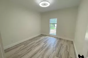 115 E 8th St, Weatherford, TX 76086 - Photo 23