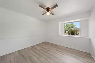 229 Crockett Ln, Hewitt, TX 76643 - Photo 7