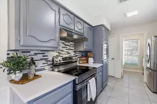 18512 Featherwood Dr, Dallas, TX 75252 - Photo 17