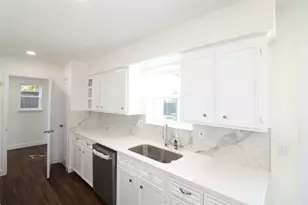 1701 Running River Rd, Garland, TX 75044 - Photo 11