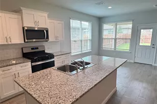 4300 Cornelia St, Fort Worth, TX 76036 - Photo 5