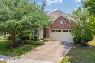 919 Quarry Oaks Dr, Fairview, TX 75069 - Photo 1
