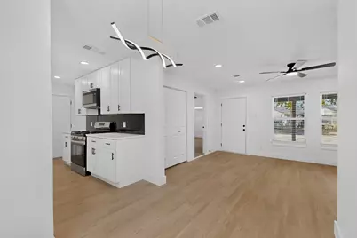 808 Lilac Drive, Garland, TX 75040 - Photo 11