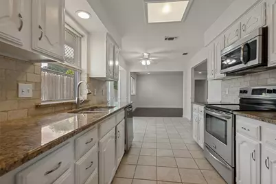 2013 Pleasant Valley Drive, Plano, TX 75023 - Photo 13