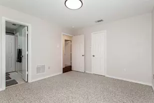 2407 Briarcliff Dr, Irving, TX 75062 - Photo 23