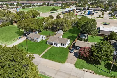 809 E Wall Street, Grapevine, TX 76051 - Photo 1