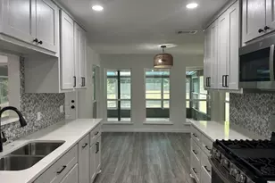 826 Meadowview Ln, Wylie, TX 75098 - Photo 3
