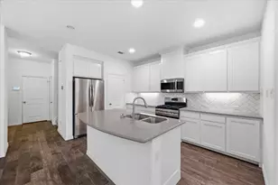 4246 Cascade Sky Dr, Arlington, TX 76005 - Photo 9