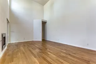 2070 Modern Pl, Dallas, TX 75214 - Photo 13