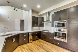 2070 Modern Pl, Dallas, TX 75214 - Photo 9