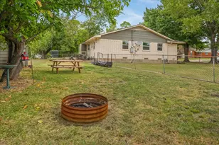 6522 Finch Dr, Greenville, TX 75402 - Photo 27