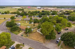 6522 Finch Dr, Greenville, TX 75402 - Photo 29