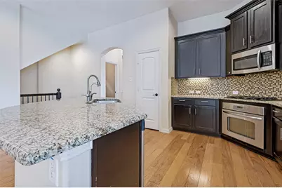 6434 Love Drive, Irving, TX 75039 - Photo 9