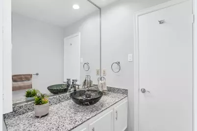 11332 Park Central Place #C, Dallas, TX 75230 - Photo 9