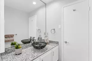 11332 Park Central Pl, Dallas, TX 75230 - Photo 9