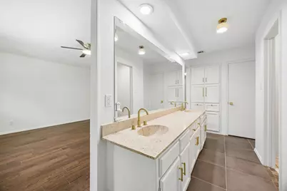 2701 Baldwin Drive, Arlington, TX 76012 - Photo 15