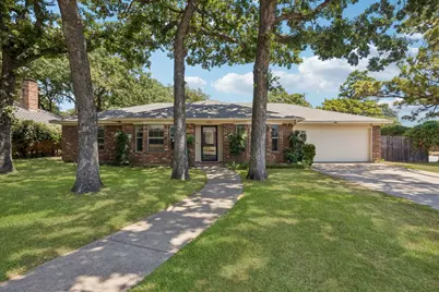 2701 Baldwin Drive, Arlington, TX 76012 - Photo 1