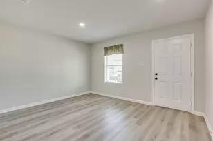 820 Sugartree Dr, Cleburne, TX 76031 - Photo 3