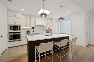 9118 Prado Ln, Dallas, TX 75220 - Photo 3
