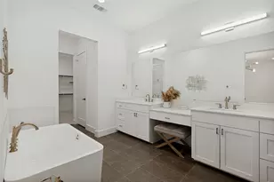 9118 Prado Ln, Dallas, TX 75220 - Photo 19