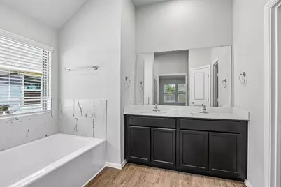 13080 Sandstone Street, Providence Village, TX 76227 - Photo 31