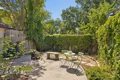 1147 N Windomere Avenue, Dallas, TX 75208 - Photo 21