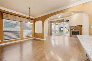 4046 E Hill Dr, Irving, TX 75038 - Photo 5