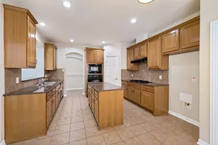 3621 Nandina Dr, Flower Mound, TX 75022 - Photo 5