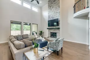801 Toby Trl, Mansfield, TX 76063 - Photo 5