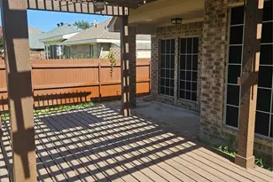 5852 Windy Meadow Ln, Grand Prairie, TX 75052 - Photo 19