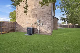 1512 Yellowbird Ct, DeSoto, TX 75115 - Photo 31