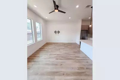 1020 17th Street, Plano, TX 75074 - Photo 3