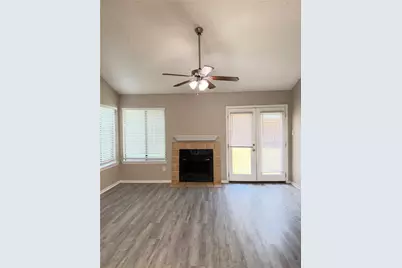 6008 Glenwood Drive, Arlington, TX 76017 - Photo 5
