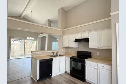 6008 Glenwood Drive, Arlington, TX 76017 - Photo 11