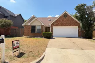 6008 Glenwood Dr, Arlington, TX 76017 - Photo 1