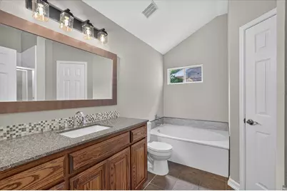 1868 Meyerwood Lane N, Flower Mound, TX 75028 - Photo 21