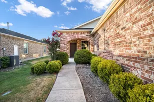 2142 Valhalla Dr, Frisco, TX 75036 - Photo 3