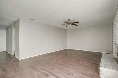 4409 Altamesa Boulevard, Fort Worth, TX 76133 - Photo 9