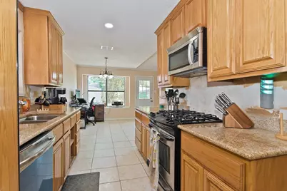 6545 Meadowlark Lane E, Watauga, TX 76148 - Photo 9