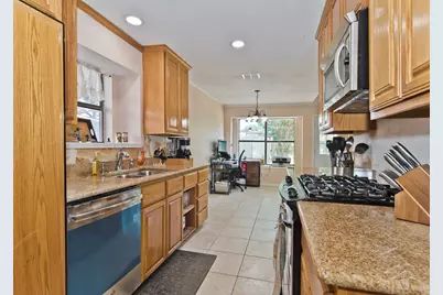 6545 Meadowlark Lane E, Watauga, TX 76148 - Photo 11